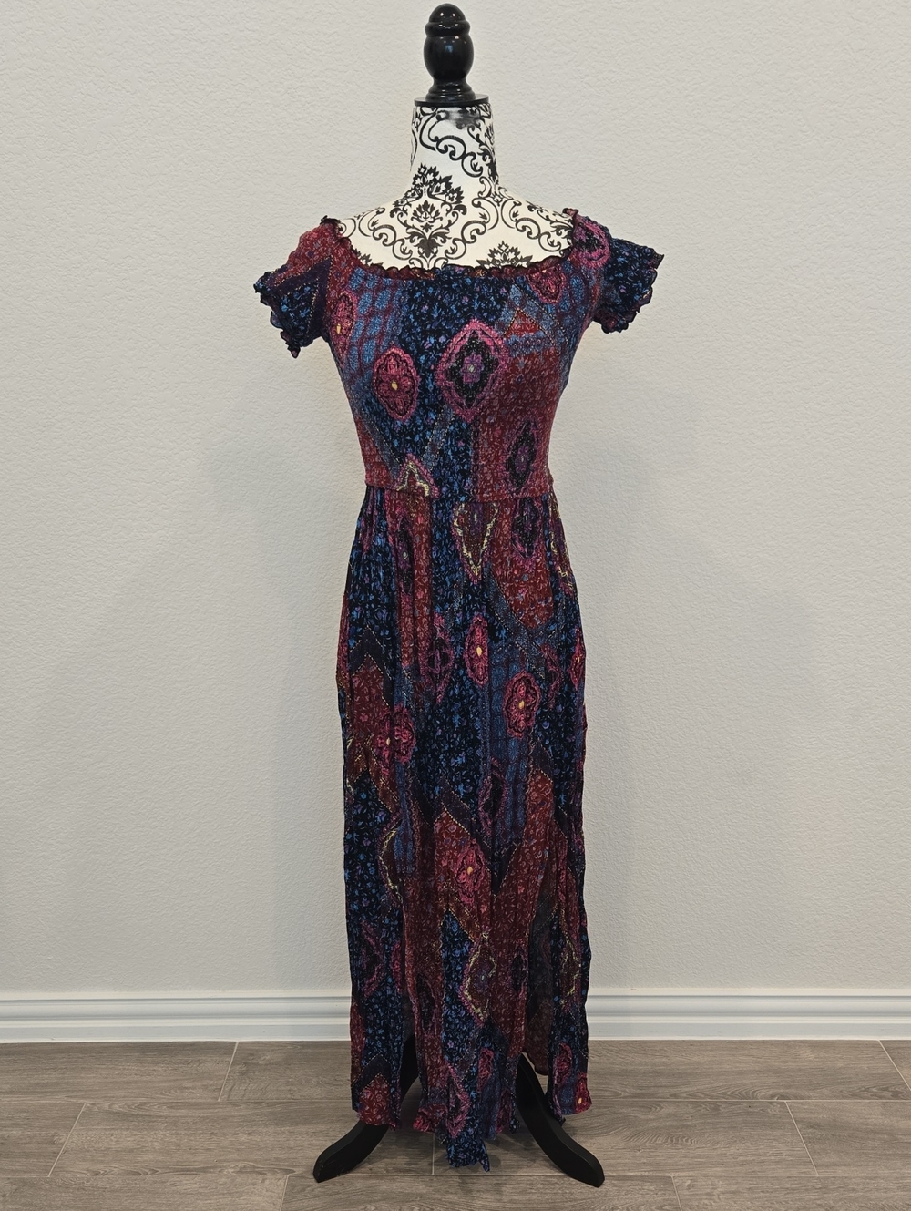 Bohemian Off-Shoulder Maxi Dress in Burgundy and Navy